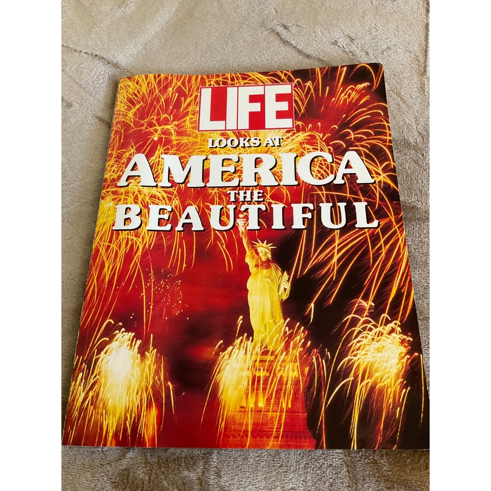 Vintage 1990 LIFE Looks at America the Beautiful Magazine Special Edition